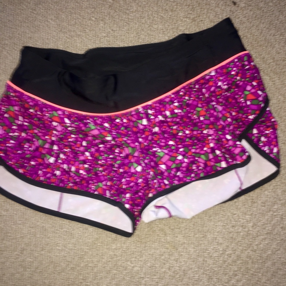 LULULEMON RUNNING SHORTS